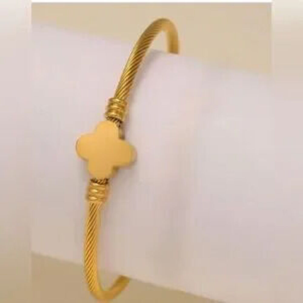 Gold Stainless Steel Clover Cable Bracelet Tarnish Resistant